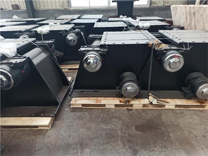 Low Table Bogie Suspension